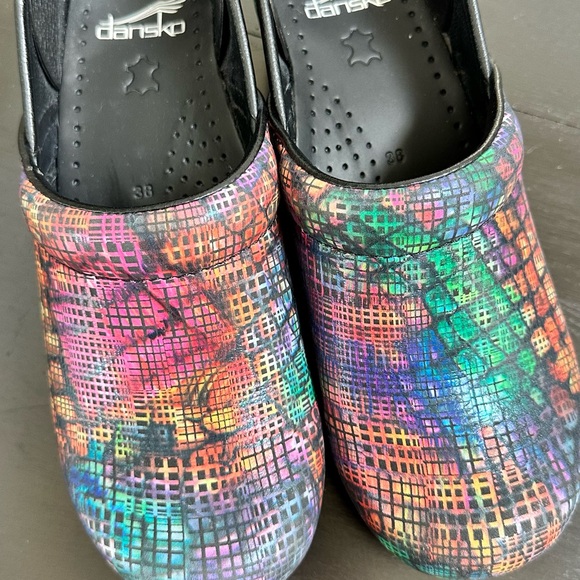 Dansko Colorful Grid Pattern Clogs - Picture 3 of 6